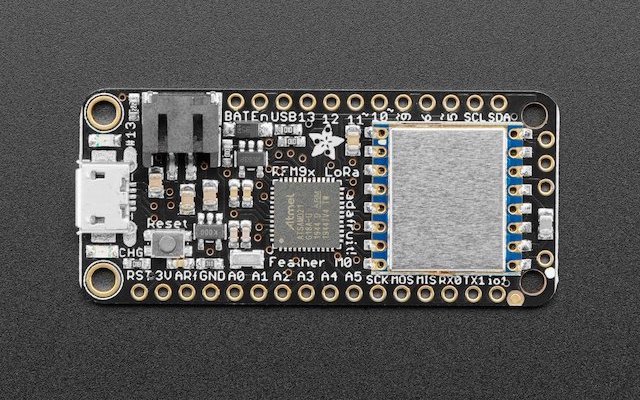 Adafruit Feather M0 LoRa!