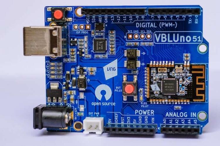 nRF51-VBLUno51!